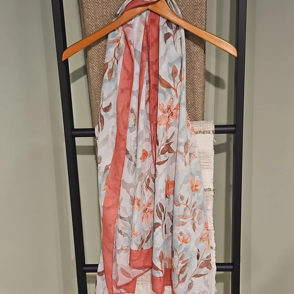 NEW! PRETTY PERSUASIONS Burnout Floral Oversized Scarf.